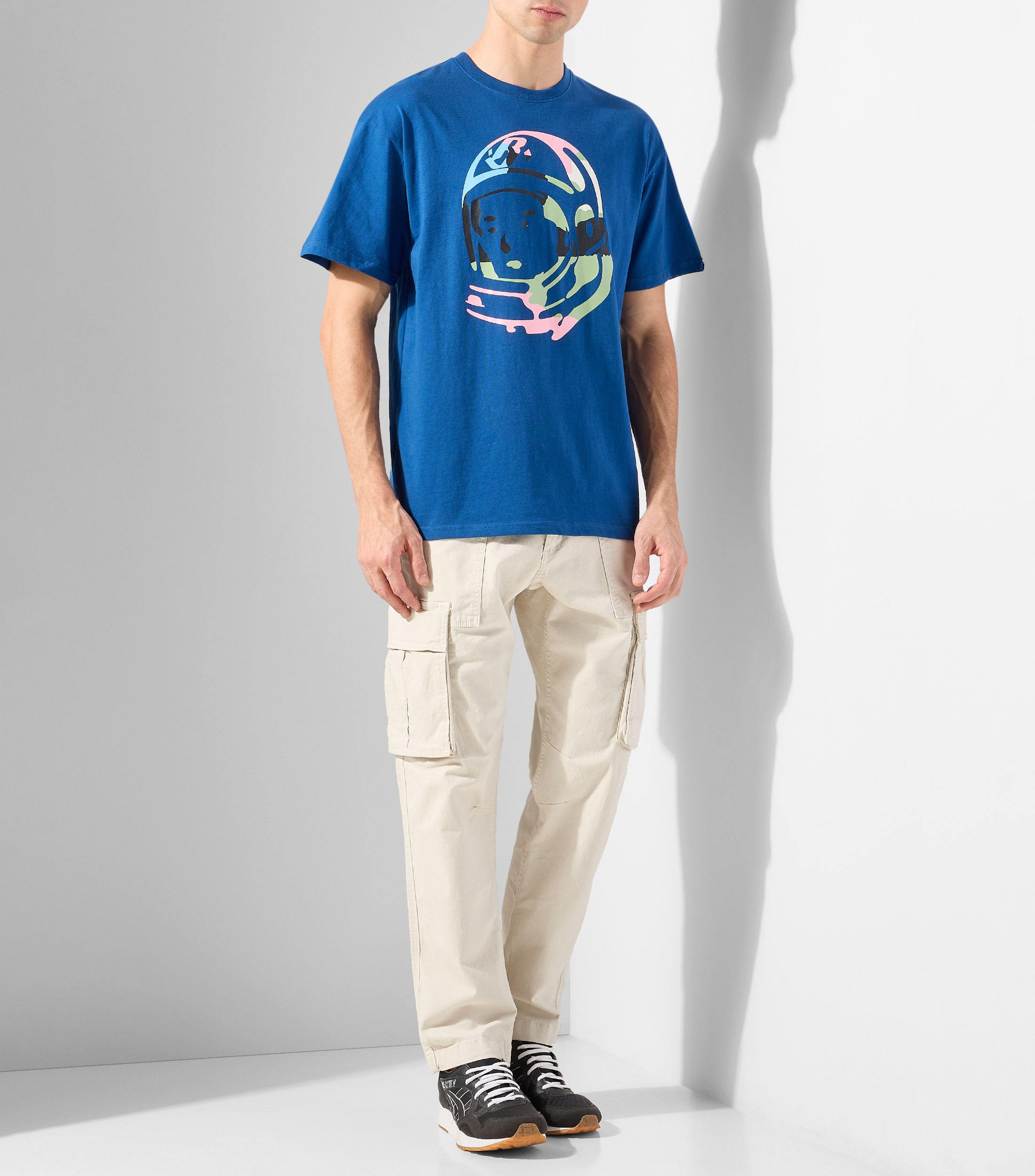 Playera de cuello redondo con manga corta estampada Hombre
